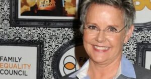 Carrie Schenken